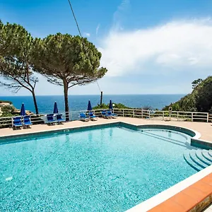 https://residence-reale.it-tuscanyhotel.com