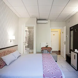 https://domus-palatina.it-romehotels.com