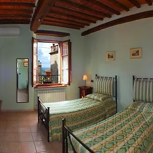 https://locanda-nel-cassero.it-tuscanyhotel.com
