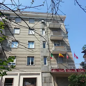https://hotel-mignon-posta.hotelitalianriviera.com