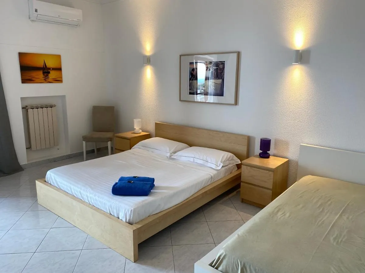 Bed & Breakfast Villa Leucatia Sant'Agata Li Battiati