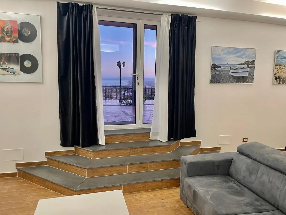 Villa Leucatia Sant'Agata Li Battiati Bed & Breakfast
