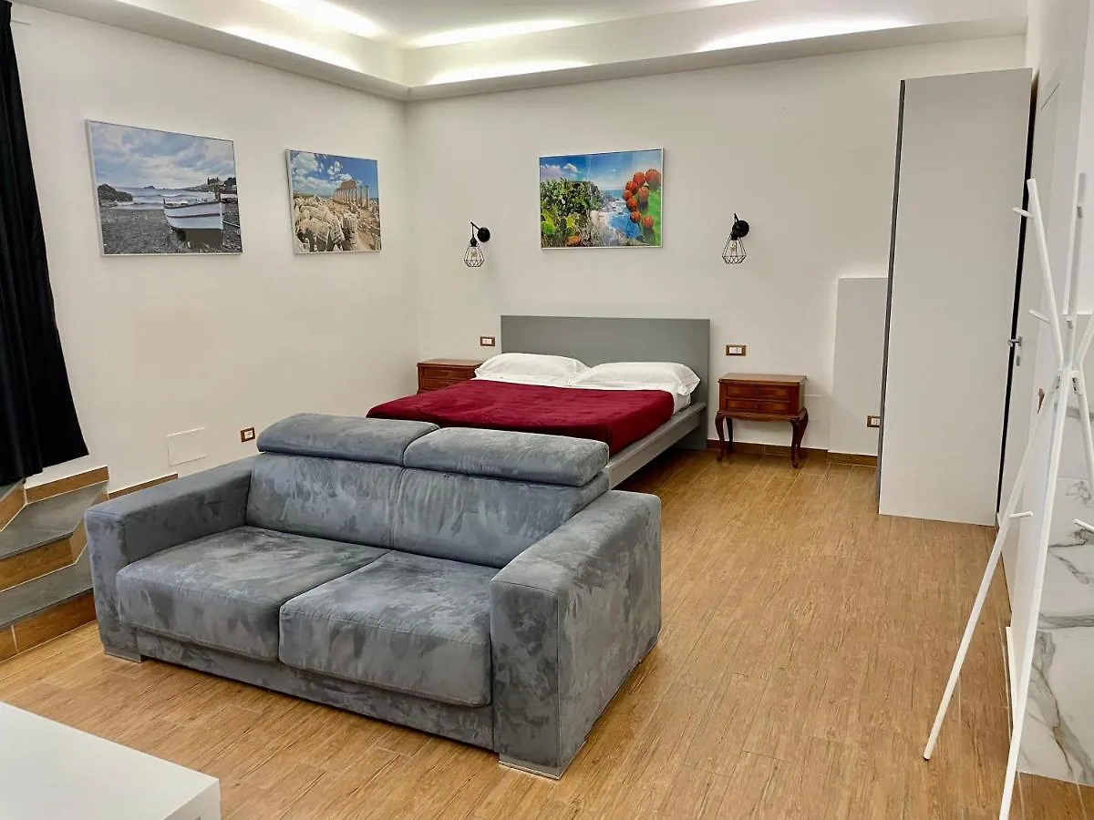 Villa Leucatia Sant'Agata Li Battiati