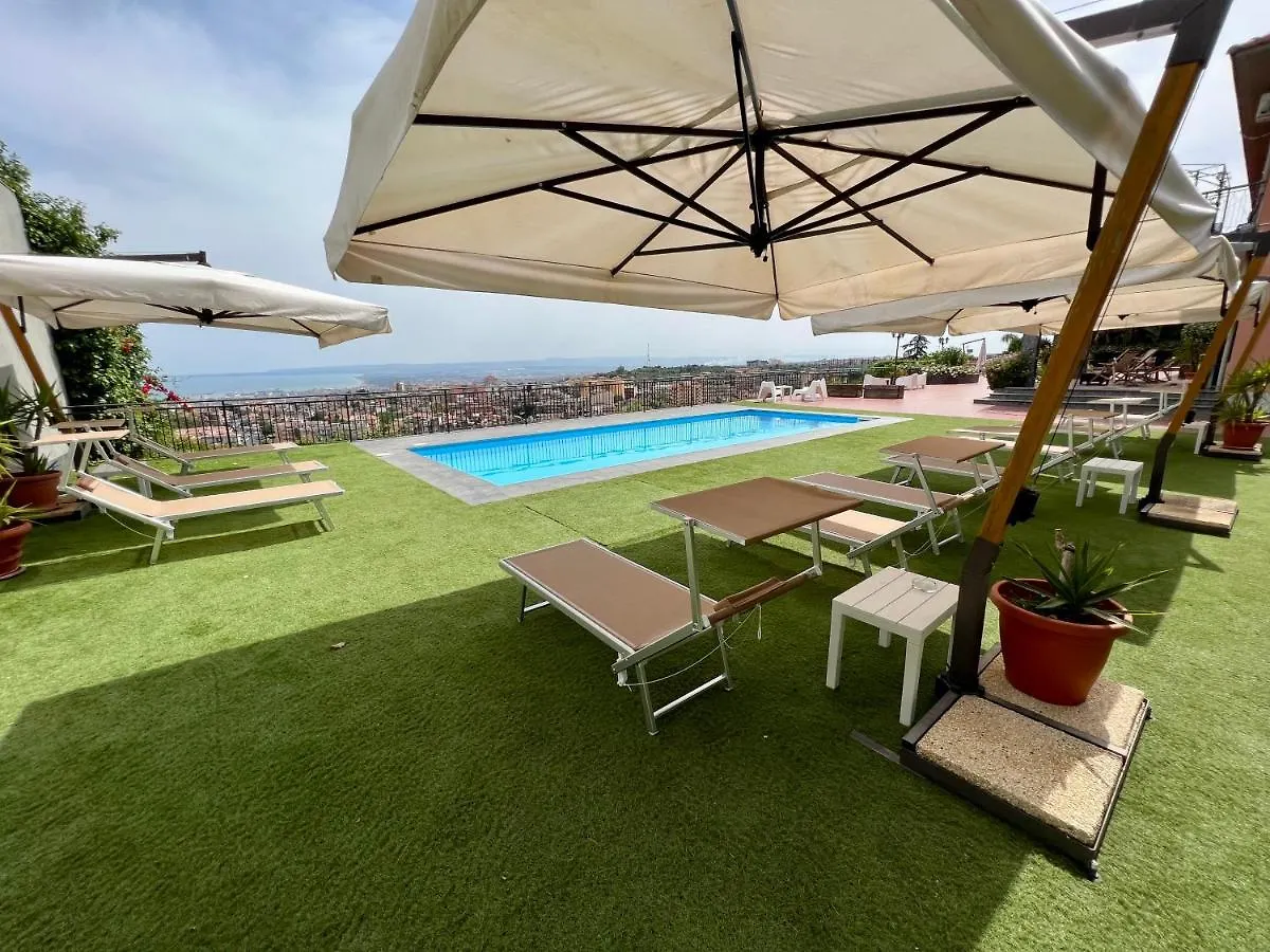 Bed & Breakfast Villa Leucatia Sant'Agata Li Battiati