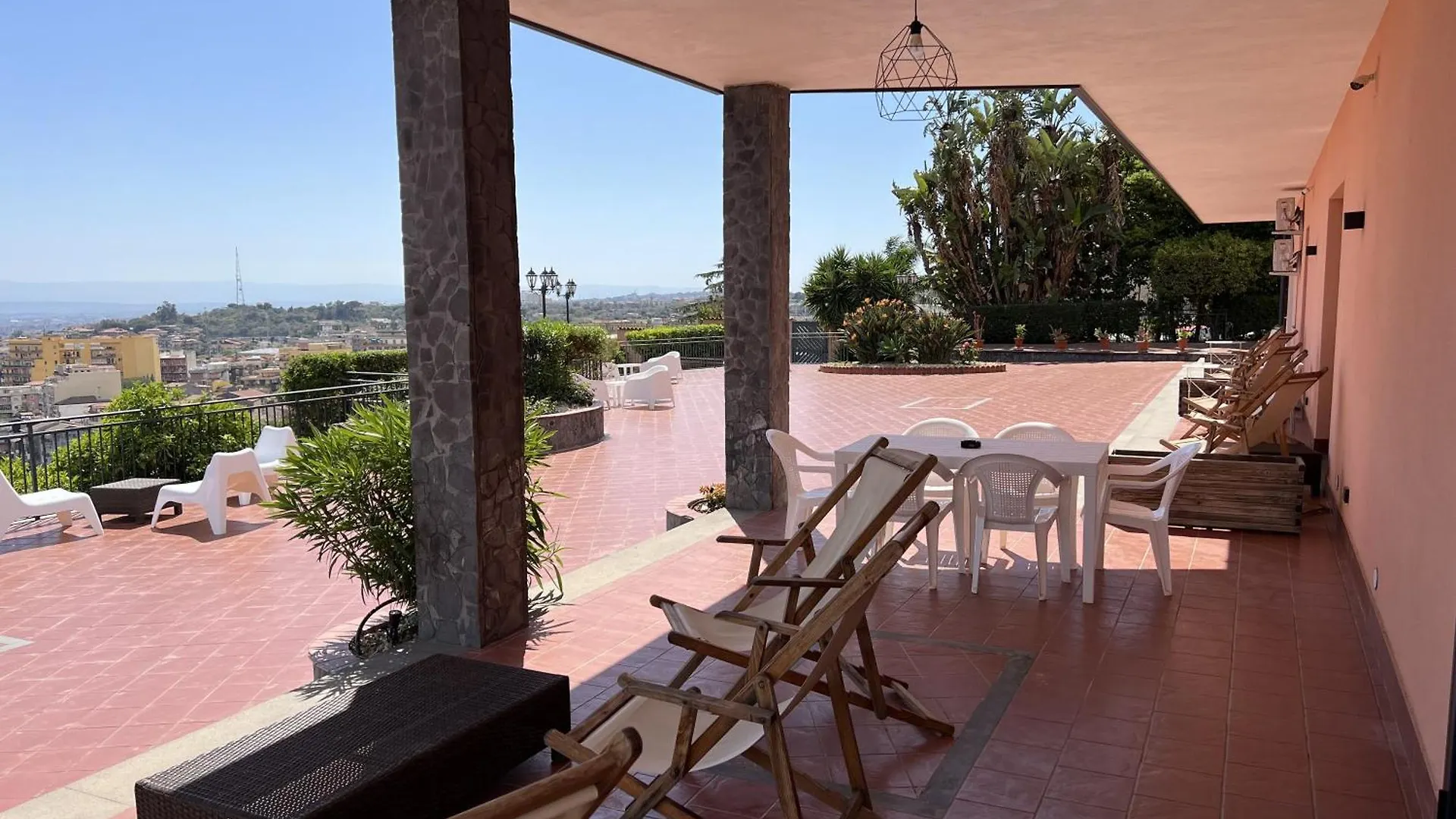 Bed & Breakfast Villa Leucatia Sant'Agata Li Battiati Italy